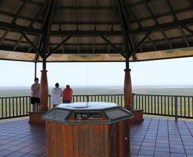 Wild Horse Mountain Lookout - Tourism Caloundra 3