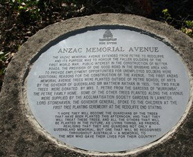 Anzac Memorial Avenue, Redcliffe - Tourism Caloundra 0