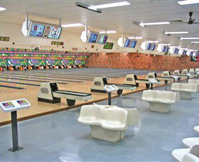 Bateau Bay Ten Pin Bowl - Tourism Caloundra 0