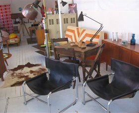 Retro On Regent - Tourism Caloundra 0