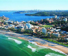 Boomerang Australia Studies - Tourism Caloundra 0