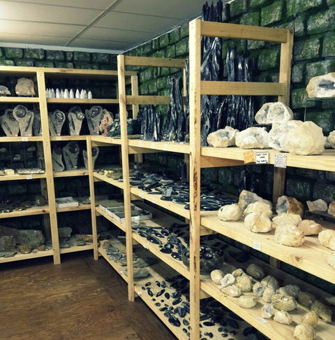 The Elephant Shop - Tourism Caloundra 9