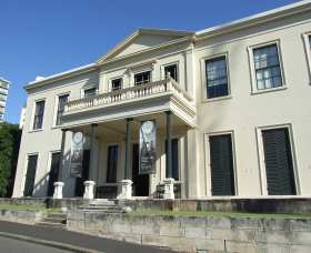 Elizabeth Bay House - Tourism Caloundra 3