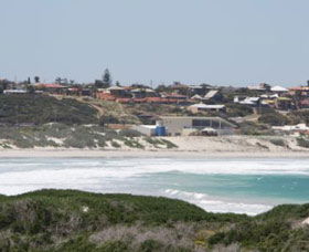 Back Beach - Geraldton - Tourism Caloundra 0