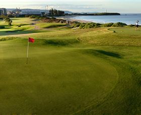 Wollongong Golf Club - Tourism Caloundra 1