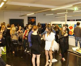 Bondi Art Lounge - Tourism Caloundra 0