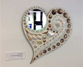 Bondi Art Lounge - Tourism Caloundra 3