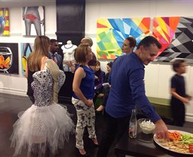 Bondi Art Lounge - Tourism Caloundra 6