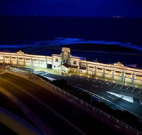 Newcastle Ocean Baths - Tourism Caloundra
