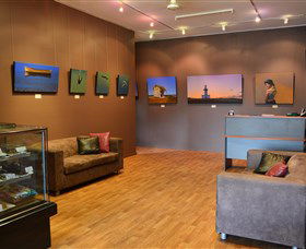 Shoalhaven Fine Art And Framing - Tourism Caloundra 1