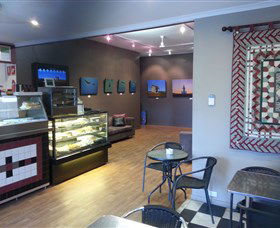Shoalhaven Fine Art And Framing - Tourism Caloundra 3