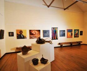 Blue Knob Hall Gallery And Cafe - Tourism Caloundra 0
