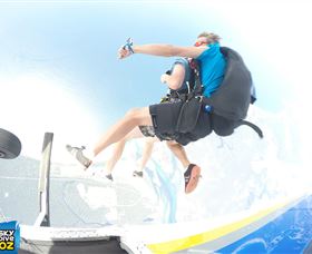Skydive Oz: Batemans Bay - Tourism Caloundra 4