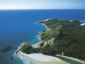 Moreton Island National Park - Tourism Caloundra 0
