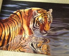 Silk Art Gallery - Tourism Caloundra 3