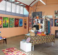 Dunghutti Ngaku Aboriginal Art Gallery - Tourism Caloundra
