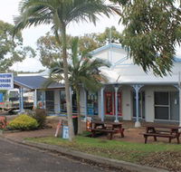 Laurieton Riverside Seafoods - Tourism Caloundra