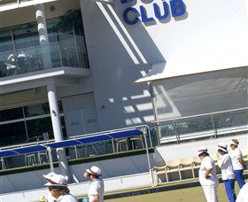 Tweed Heads Bowls Club - Tourism Caloundra 3