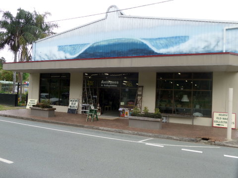 Heaths Old Wares, Collectables & Industrial Antiques - Tourism Caloundra 2