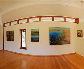 Yallingup Galleries - Tourism Caloundra 0