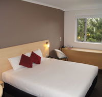 Ibis Sydney Olympic Park - Tourism Caloundra