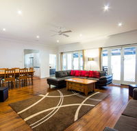 The Retreat Port Stephens - Tourism Caloundra