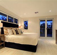 The Beach House Sanctuary Point - Tourism Caloundra