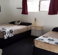 Siesta Villa Motor Inn - Tourism Caloundra