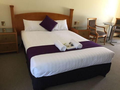 Balranald Motor Inn  - Tourism Caloundra 7