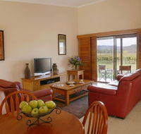 Nightingale Wines Luxury Villas - Tourism Caloundra