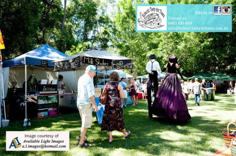 Eclectic Tasty Art Tours - Tourism Caloundra 3