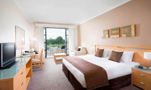 Mercure Kooindah Waters Central Coast - Tourism Caloundra 0