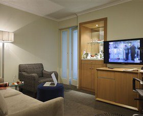Holiday Inn Parramatta - Tourism Caloundra 2