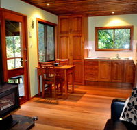 Waterfall Hideout-Rainforest Cabin for Couples - Tourism Caloundra