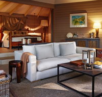 Pretty Beach House - Tourism Caloundra