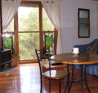 Bluegums Cabins - Tourism Caloundra