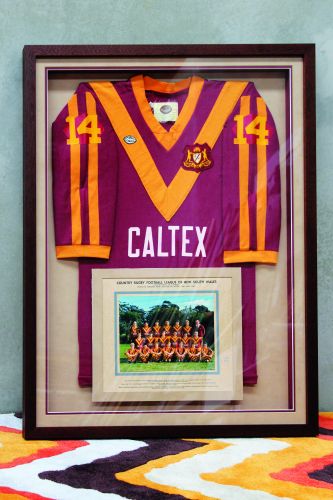 Sawtell Framing & Beachscapes Gallery - Tourism Caloundra 1