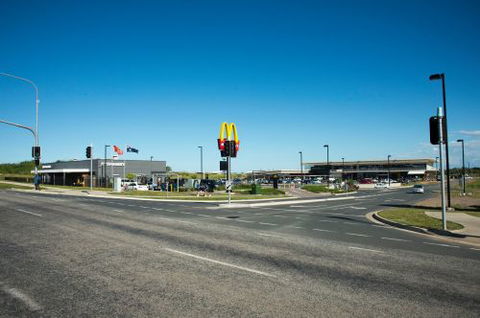 Bargara Central Shopping Village - Tourism Caloundra 1