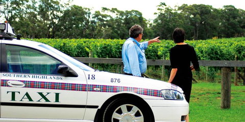 Southern Highlands Taxis, Limousines And Coaches - Tourism Caloundra 0