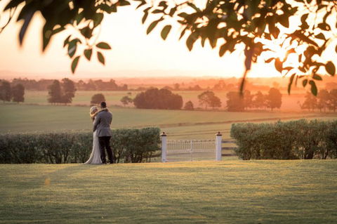 Lonely Hunter Weddings - Tourism Caloundra 1