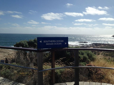 Margaret River, Caves, Wine And Cape Leeuwin Lighthouse Tour From Perth - Tourism Caloundra 9