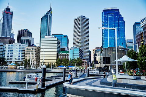 Half-Day Mandurah Canals & Dolphin Watch Tour - Tourism Caloundra 3