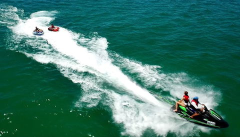 Geraldton Tubing Experience - Tourism Caloundra 0