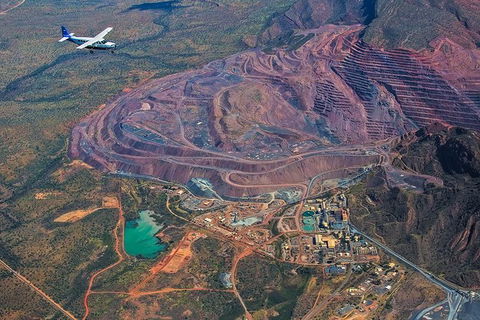 Bungle Bungle Scenic Flight Including Ground Tour Of The Argyle Diamond Mine - Tourism Caloundra 1