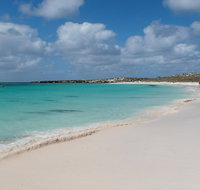 Pink Lake and Abrolhos Full Day Fly and Flipper - Tourism Caloundra