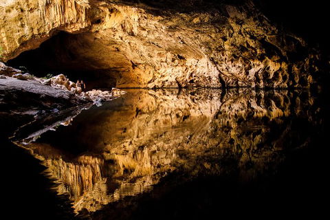 Amazing Windjana Gorge And Tunnel Creek Adventure From Broome - Tourism Caloundra 2