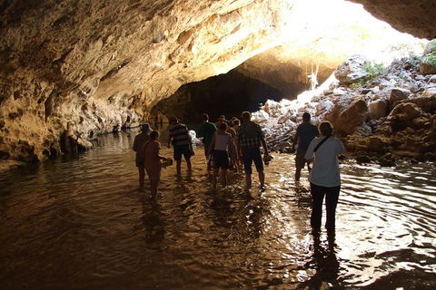 Amazing Windjana Gorge And Tunnel Creek Adventure From Broome - Tourism Caloundra 4