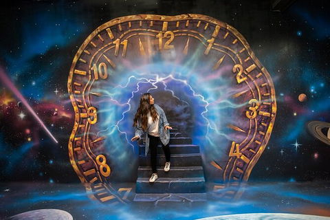 ArtVo Immersive Gallery Experience - Tourism Caloundra 7