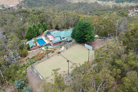 Tennis Experience In Hobart - Tourism Caloundra 0