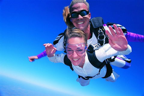 Brisbane Tandem Sky Dive - Tourism Caloundra 0